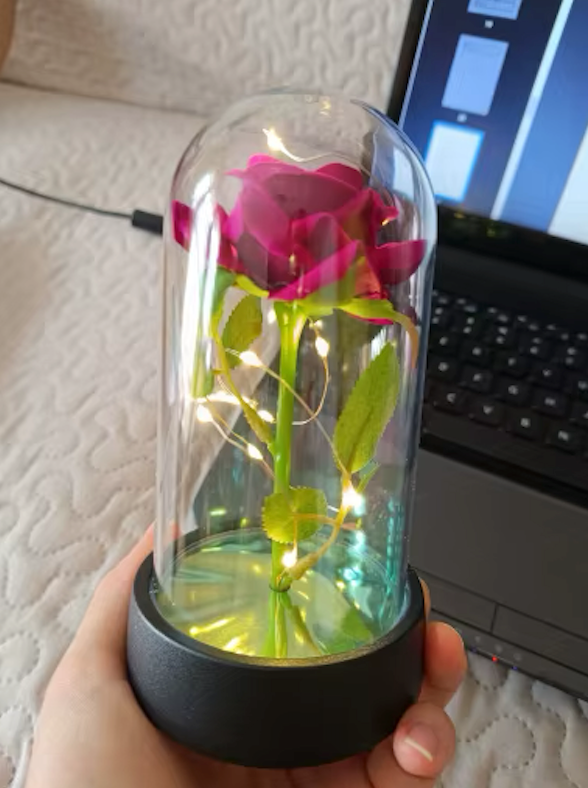Róża z efektem LED w szkle- prezent na walentynki